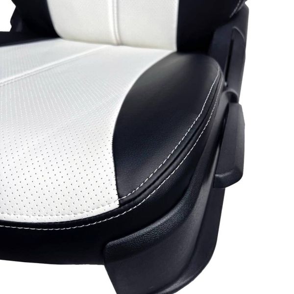 Чехлы Экокожа на Kia Sportage 3 2010-2015 г.в. Чехлы Экокожа на Kia Sportage 3 2010-2015 г.в.