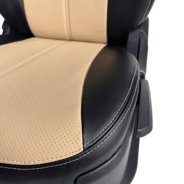 Чехлы Экокожа на Kia Sportage 3 2010-2015 г.в. Чехлы Экокожа на Kia Sportage 3 2010-2015 г.в.